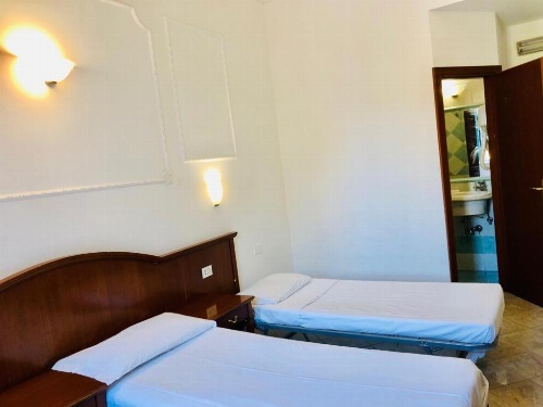 Affittacamere Vittoria image 11